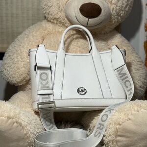 Michael Kors White Shoulder Bag